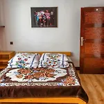 Stoch Madry B&B 3*