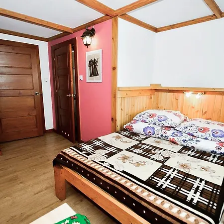 Stoch Madry Bed & Breakfast 3*